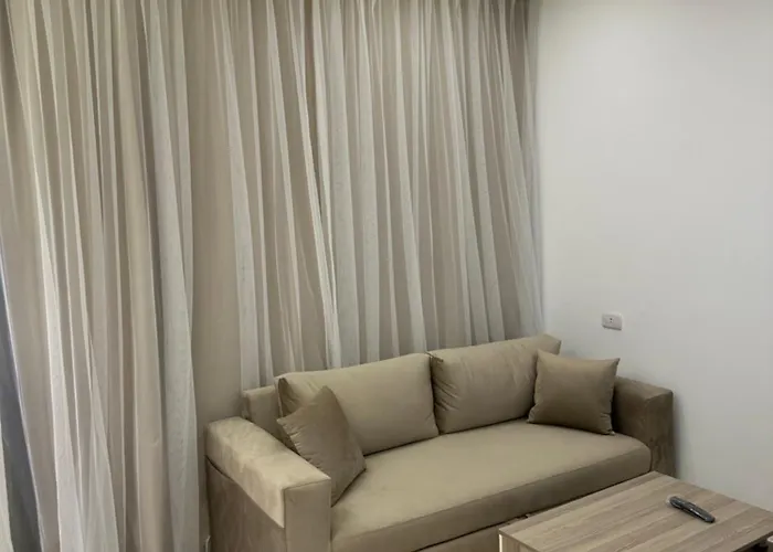 Apartment Golf Hights Luxury Apartment- Brand New *