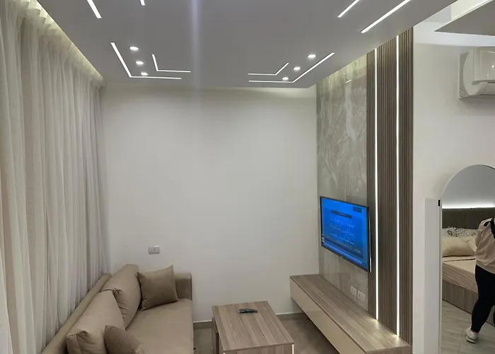 Golf Hights Luxury Apartment- Brand New *